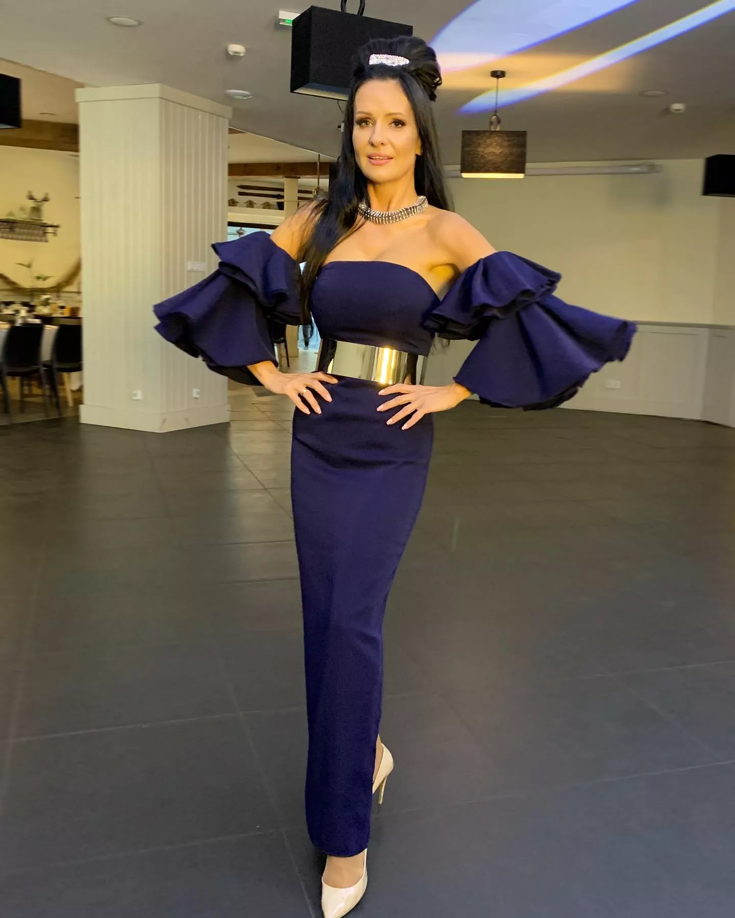 Krok od wpadki?! Uwielbiana wokalistka disco polo pokazała za dużo?! Apeluje również do kobiet!